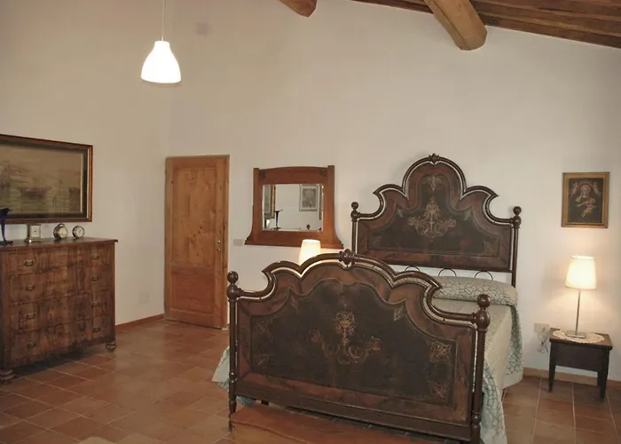 S.m. Abbadia アパート モンテリッジョーニ